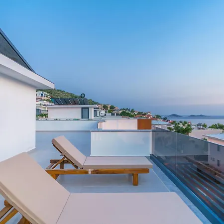Kalkan Port Villas * קס