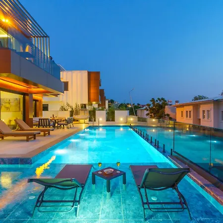 Kalkan Port Villas * קס